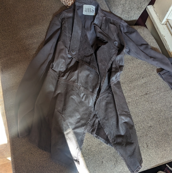 Avant garde Illia soft leather/fabric asymmetrical jacket - Picture 6 of 11